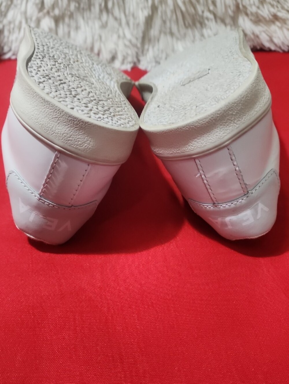 Veja Esplar White Leather Low-Top Sneakers with Pale Blue Logo - Picture 12 of 13